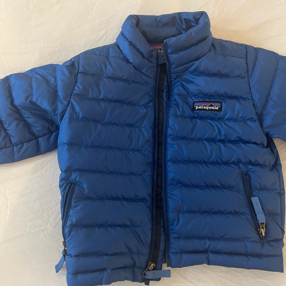 Toddler Patagonia down puffer jacket. blue. 2t. excellent used condition.